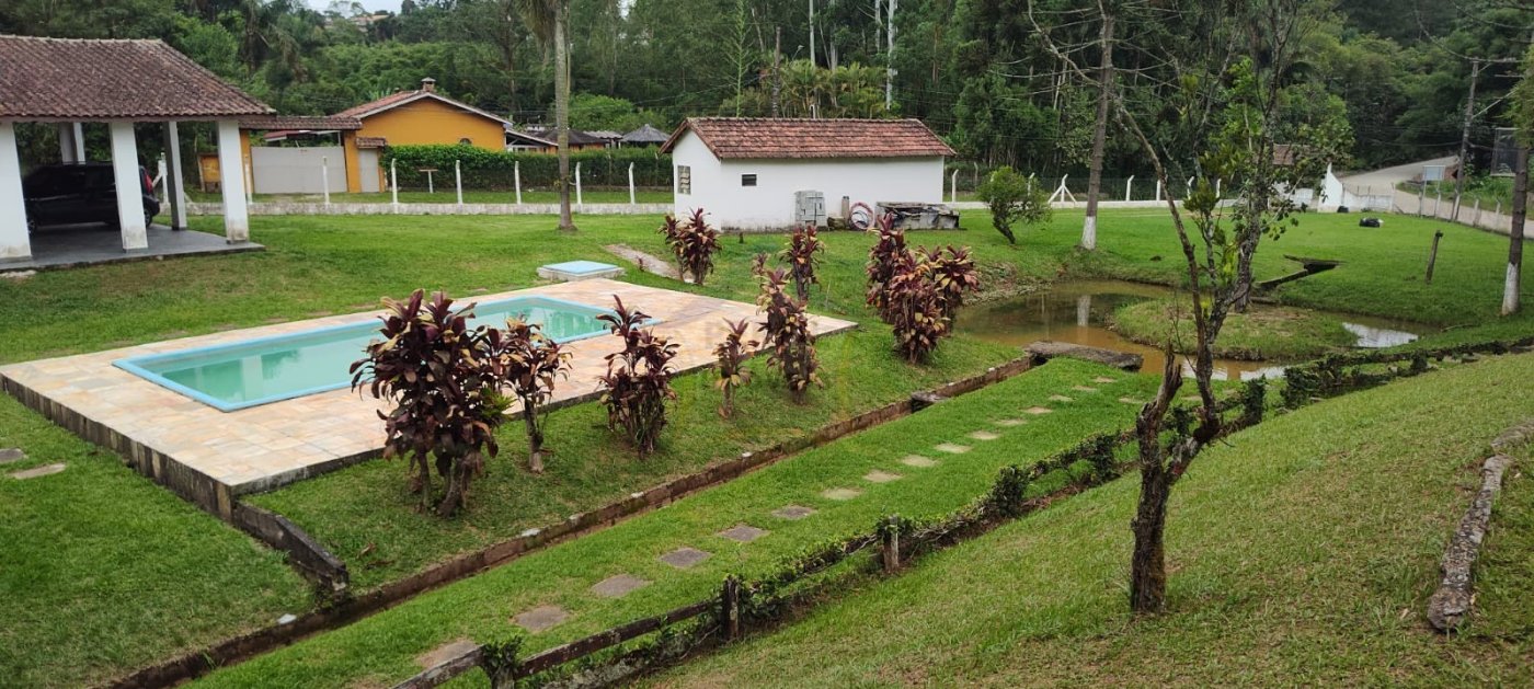 LINDA CHÁCARA À VENDA EM RIBEIRÃO PIRES  ÓTIMO PREÇO!