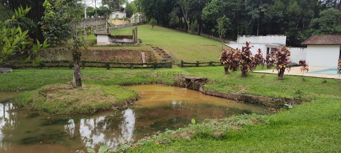 LINDA CHÁCARA À VENDA EM RIBEIRÃO PIRES  ÓTIMO PREÇO!