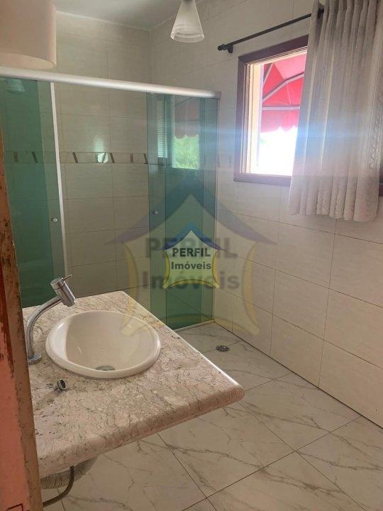 ÓTIMO SOBRADO À VENDA! No  Centro de Ouro Fino Paulista, 3 dorm, 1 suíte