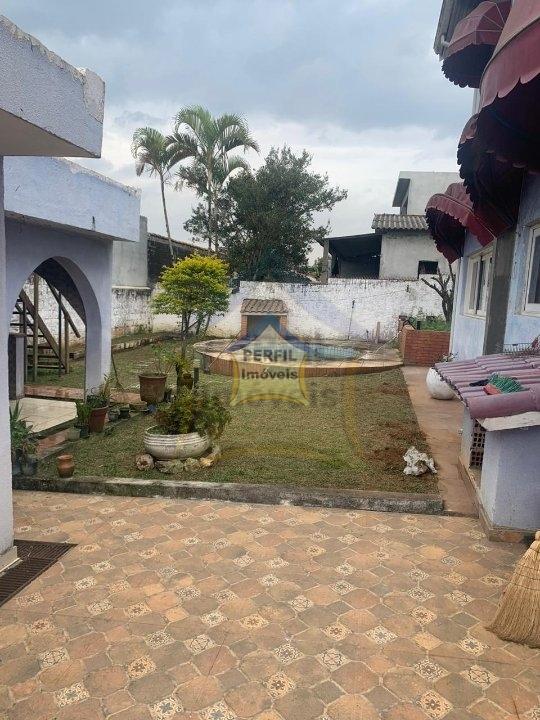 ÓTIMO SOBRADO À VENDA! No  Centro de Ouro Fino Paulista, 3 dorm, 1 suíte