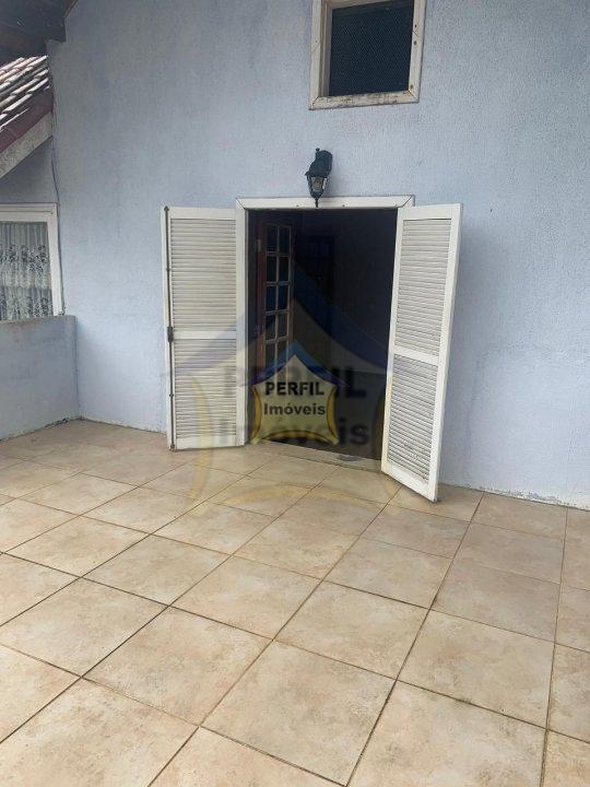 ÓTIMO SOBRADO À VENDA! No  Centro de Ouro Fino Paulista, 3 dorm, 1 suíte