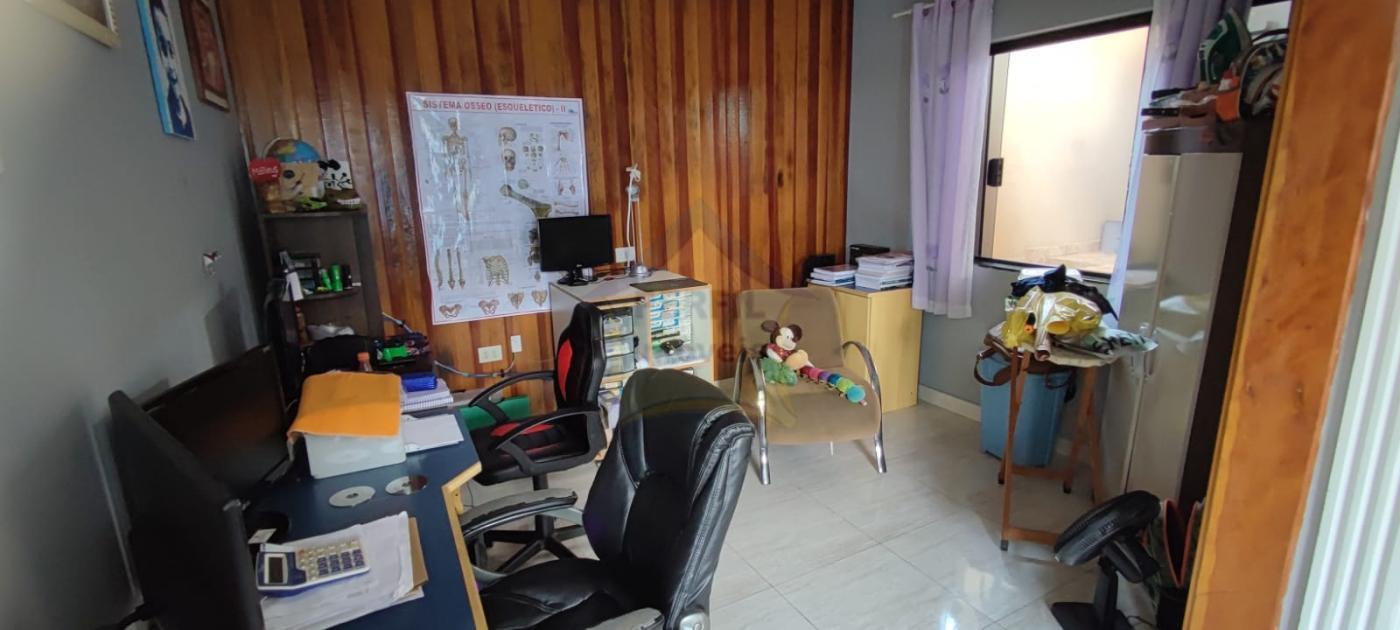 LINDA CASA TÉRREA A VENDA /  VILA SUÍSSA -  RIBEIRÃO PIRES .