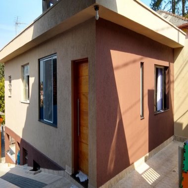 LINDA CASA TÉRREA A VENDA / VILA SUÍSSA - RIBEIRÃO PIRES .