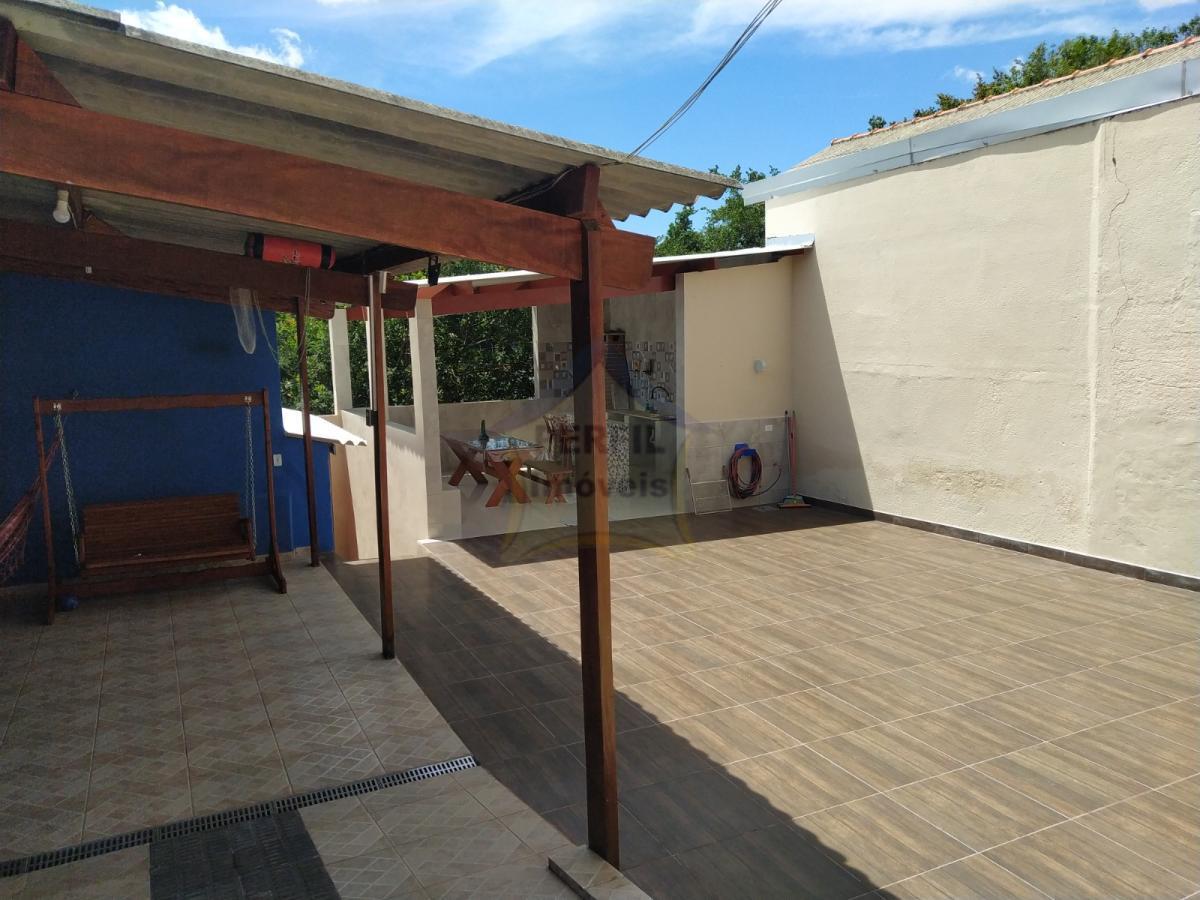 LINDA CASA TÉRREA A VENDA /  VILA SUÍSSA -  RIBEIRÃO PIRES .