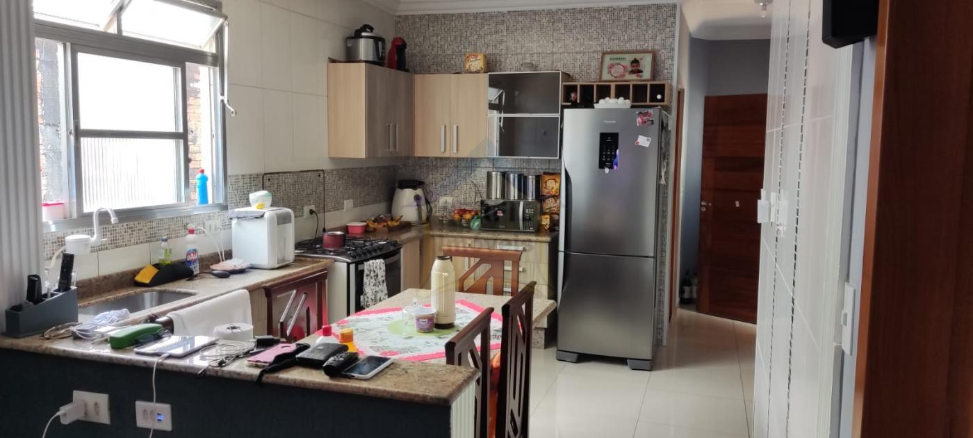 LINDA CASA TÉRREA A VENDA /  VILA SUÍSSA -  RIBEIRÃO PIRES .